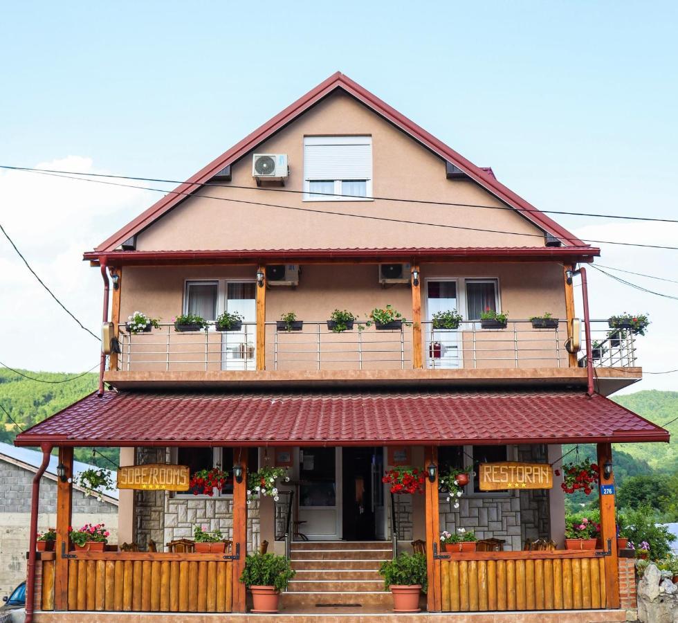 Restoran & Motel Manjez Bijelo Polje Buitenkant foto